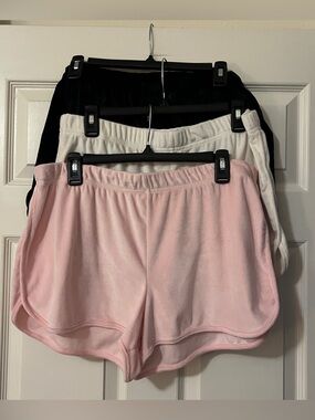 Juicy Couture Velvety Sleep Shorts - Pink, Off White, Black XL
